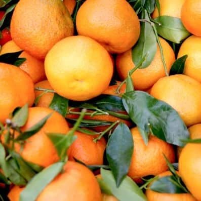 1235-Clementina-e-outras-frutas-vegetais-mercearias-e-cabazes-ao-domicilio-com-a-Horta-da-Maria-Portugal.jpg Clementina (500g)