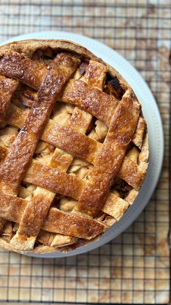 Tarte de Maçã - Artesanal - Bakes & Blends